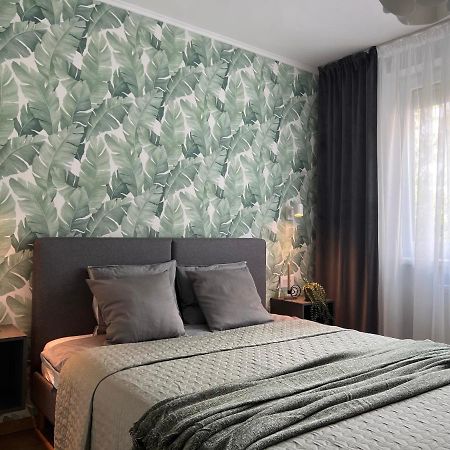 Riverside Jungle Green Apartment Oradea Luaran gambar